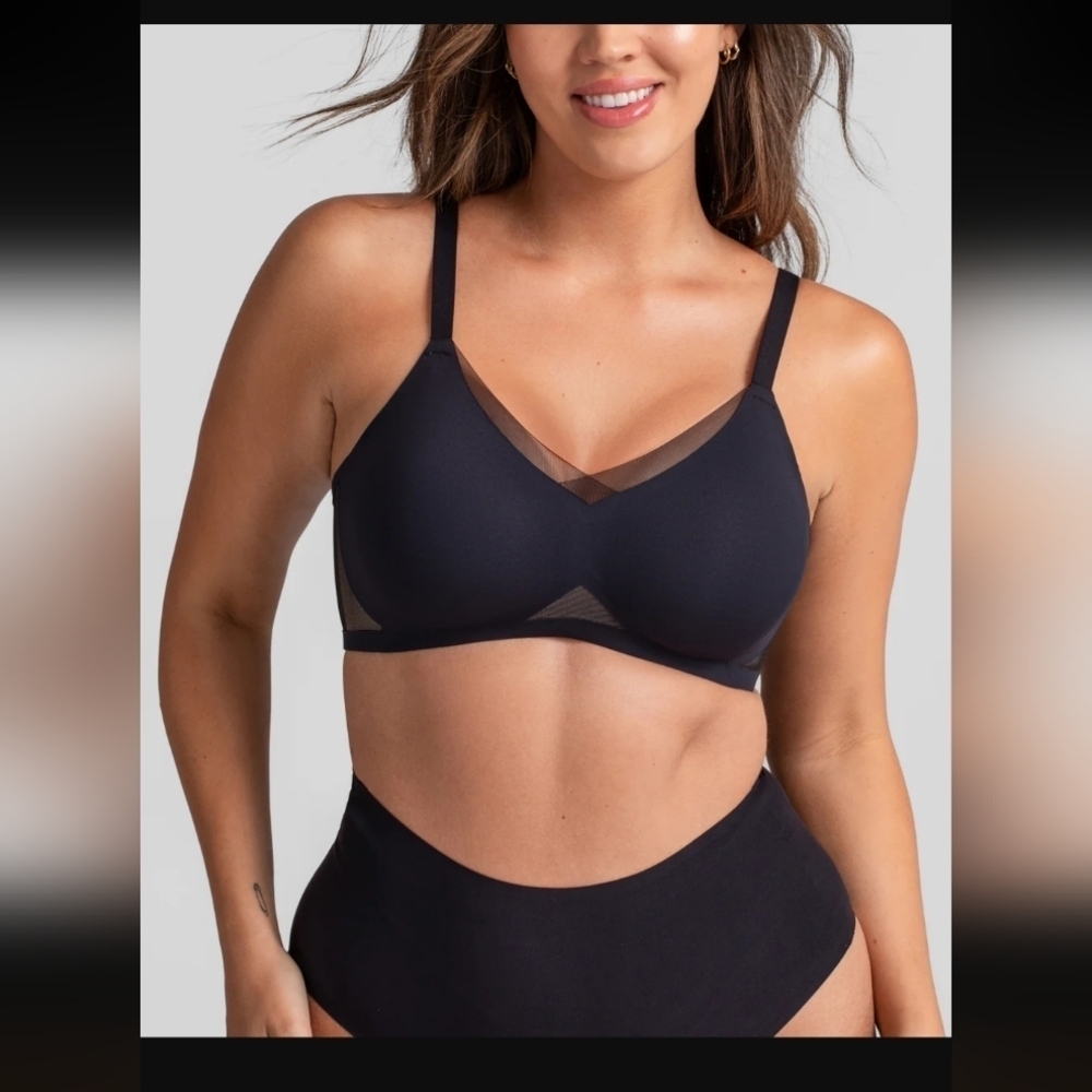 Honeylove CrossOver Bra - Picture 1 of 5